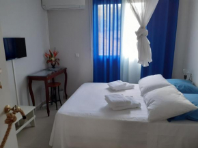 A L'Arche Bleue